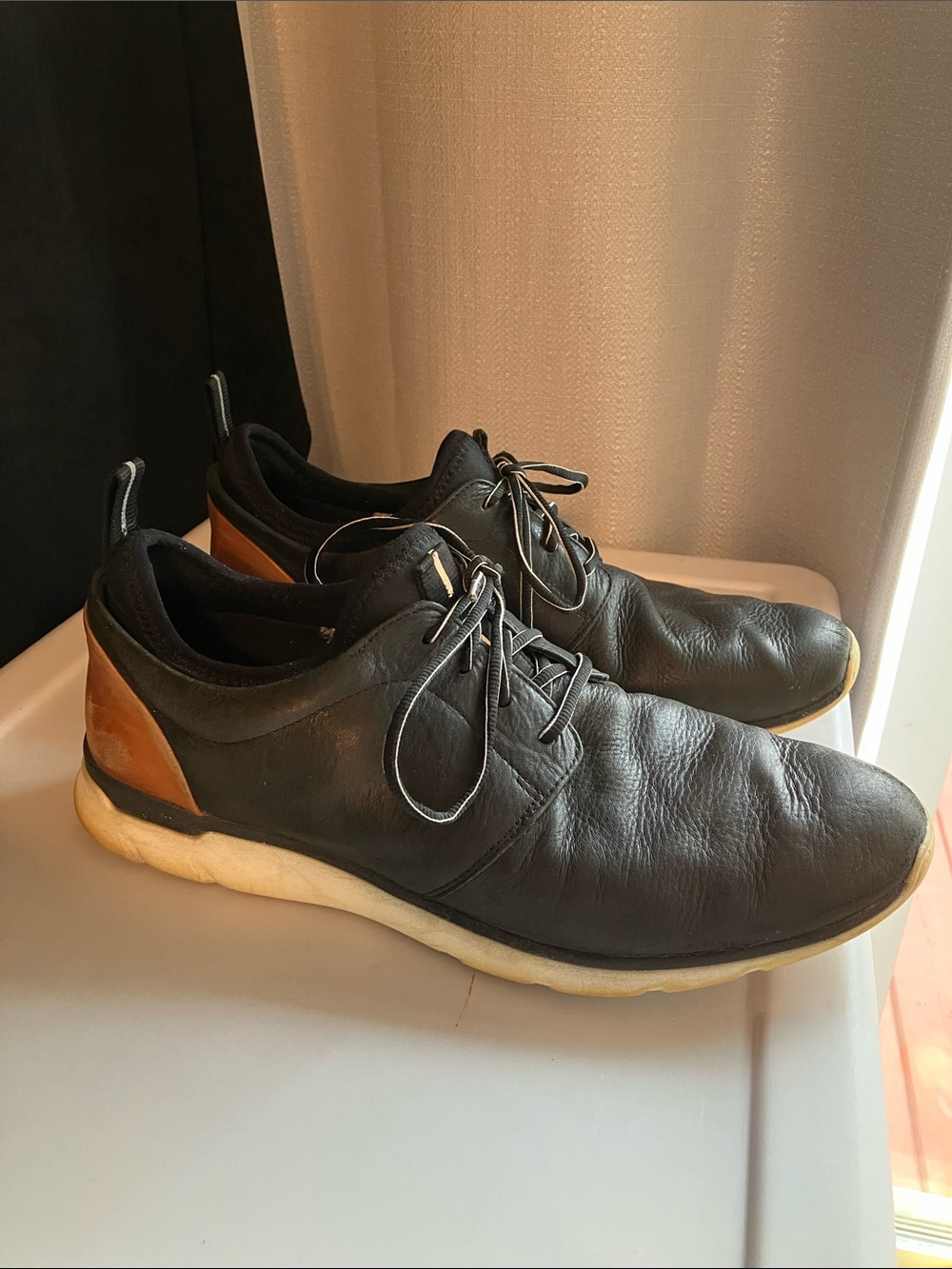 Johnston & Murphy XC4 Prentiss waterproof leather neoprene tan heel sneakers